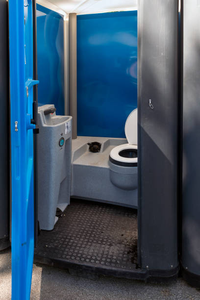 Best Porta potty rental near me  in Canton Valley, CT